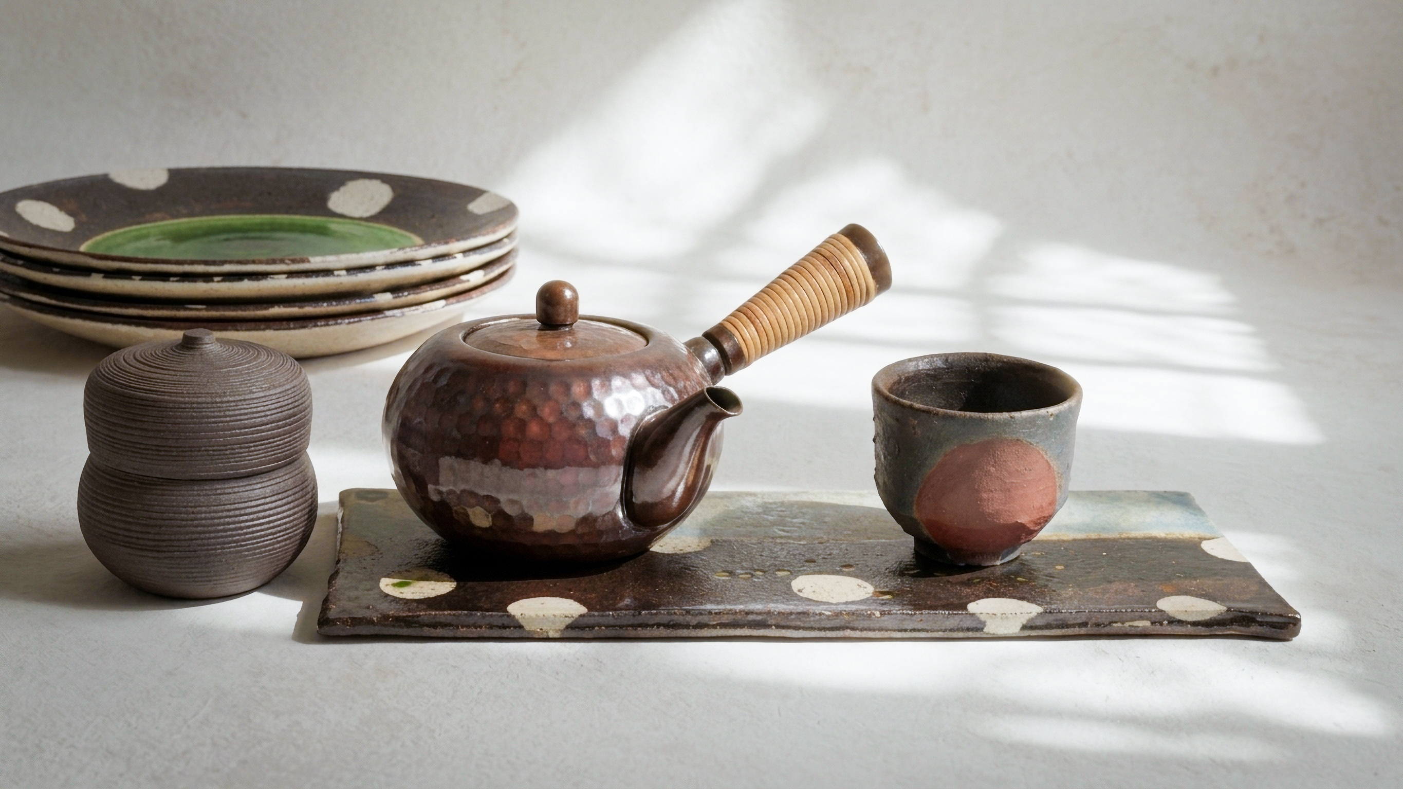 Obsidian & Flame — Japanese ceramics